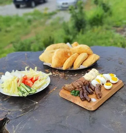 住宿加早餐酒店 Tulean 2*